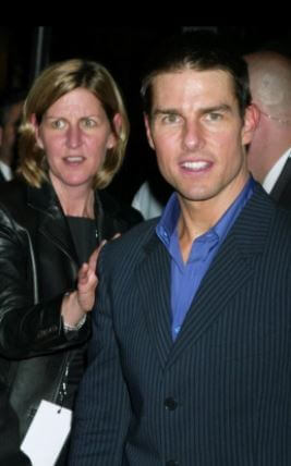 Lee Ann Mapother with brother Tom Cruise.